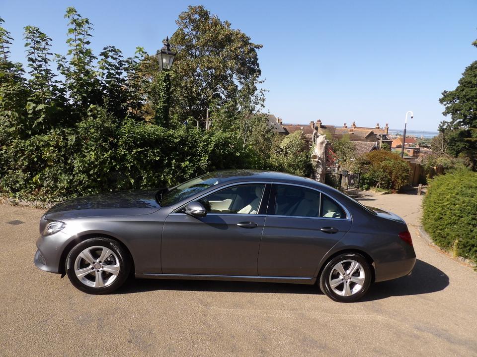 Used Mercedes-Benz E Class HD66EJZ 8