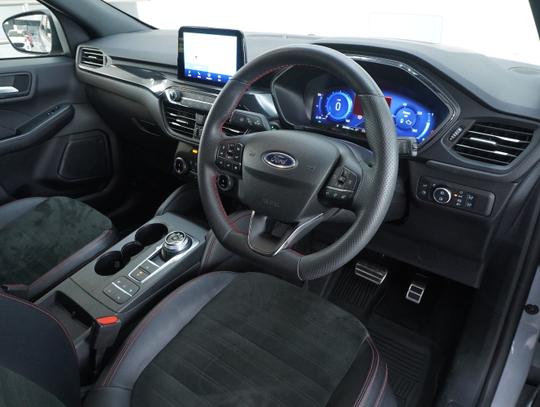 Ford Kuga Photo dc15b53a-e7b3-4ac1-a740-c16393101248.jpg