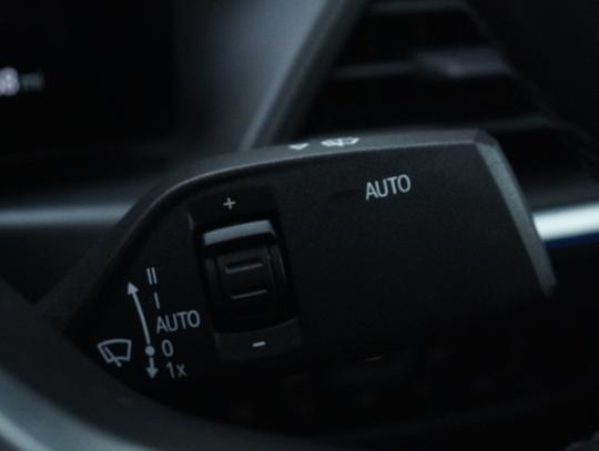 BMW i4 Photo dc20a88e-b42b-45f7-8c56-b8acb18daa93.jpg