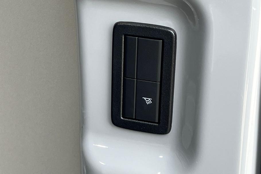 Used Ford TRANSIT CUSTOM L1DCIVPHEV05 17