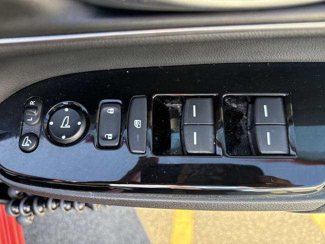Honda CR-V Photo dc3bdfcc-3c84-473e-b5b3-a6293b8044e9.jpg