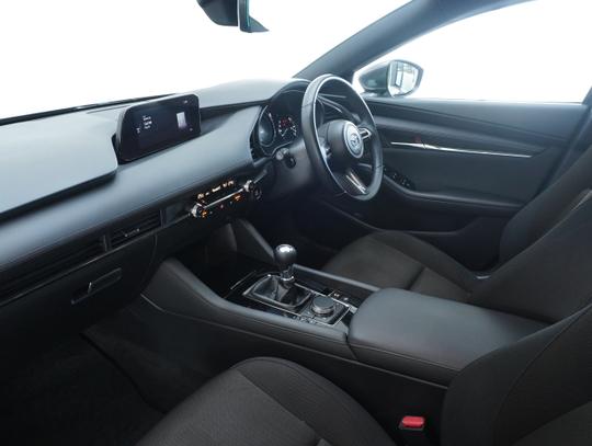 Mazda 3 Photo dc3c26e0-edde-4370-958d-0a3a902bdac1.jpg