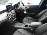 Mercedes-Benz GLA Photo 16