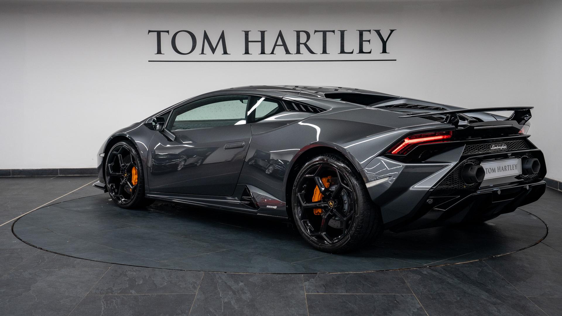 LAMBORGHINI Huracan Photo dc50e399-1b7e-4cb9-8891-40a19529afec.jpg
