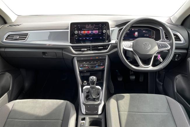 VOLKSWAGEN T-Roc Photo 12