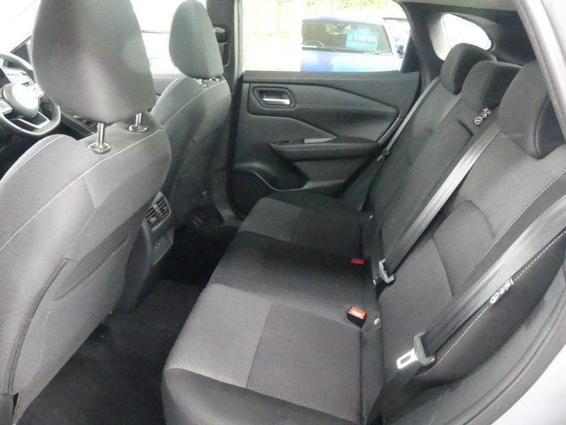 Nissan Qashqai Photo dc6d0b75-0ba9-48d9-bf5b-5c9efbd88c7f.jpg