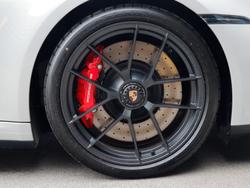 PORSCHE 911 Photo 4