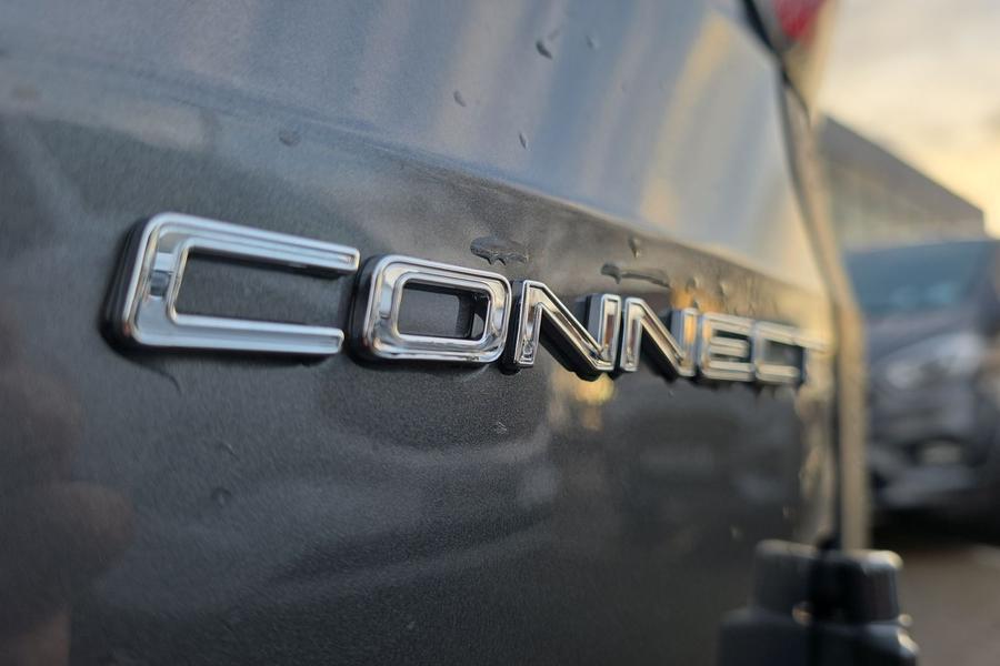 Ford CONNECT Photo dc727617-1ce8-4500-aa03-4ebc71d40a04.jpg