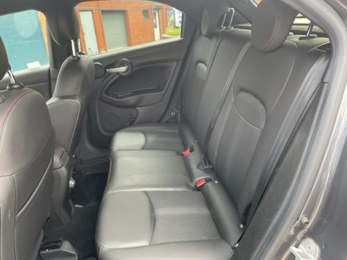 Fiat 500X Photo dc759436-5919-4b37-8133-b2dd41d6afd6.jpeg