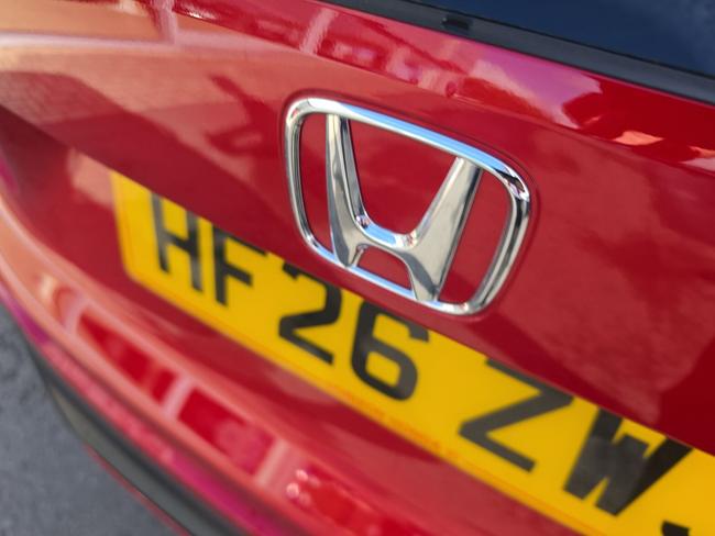 Honda Jazz Photo dc7ae5d1-be4e-49a3-81a9-5cd49eebdc79.jpg