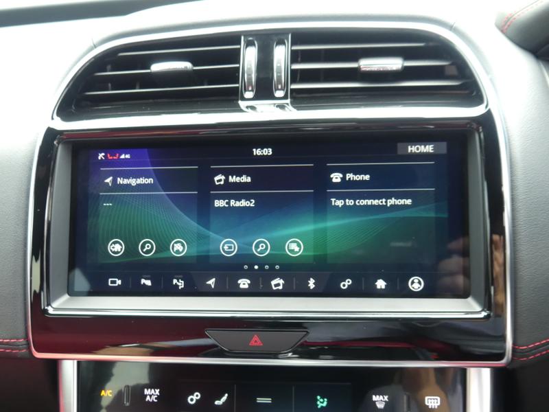 Jaguar XE Photo dc7db748-1126-47be-b616-474741760318.jpg