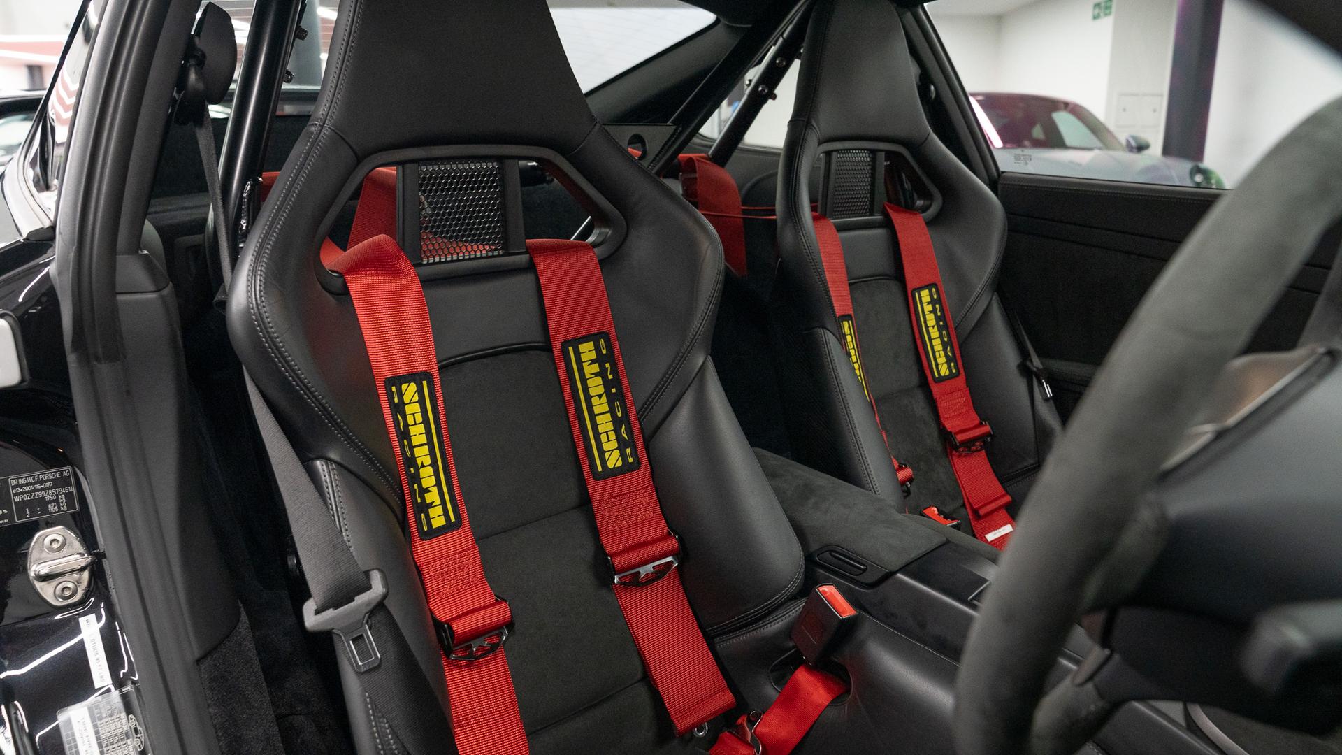Porsche 911 Photo dc86c38b-d5cf-4f51-ad53-6811f51b8ede.jpg