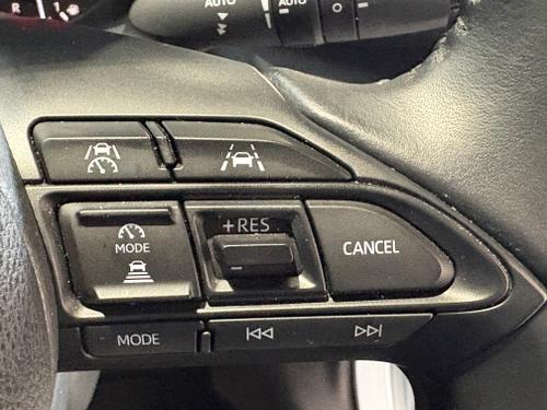 Mazda Mazda2 HYBRID Photo dc971272-19d7-454d-968a-4493932bb94c.JPG