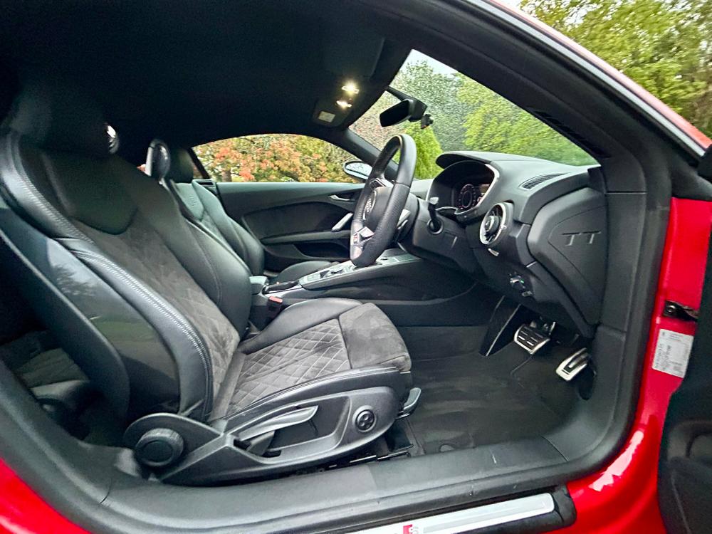 Used Audi TT GL73UVY 13