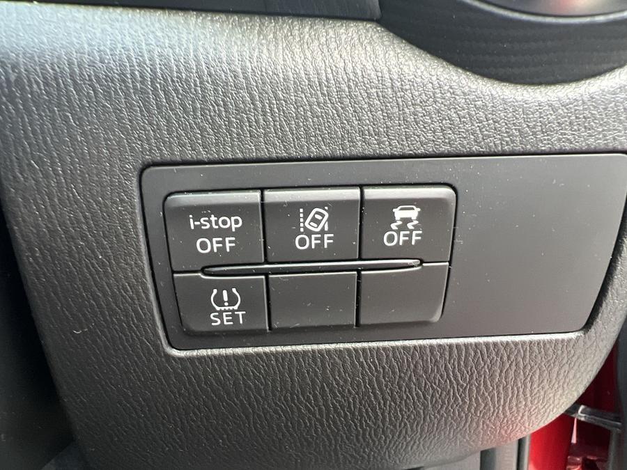 Mazda Mazda2 Photo dca7990e-8ae7-4253-9a58-ec27be54be00.jpg