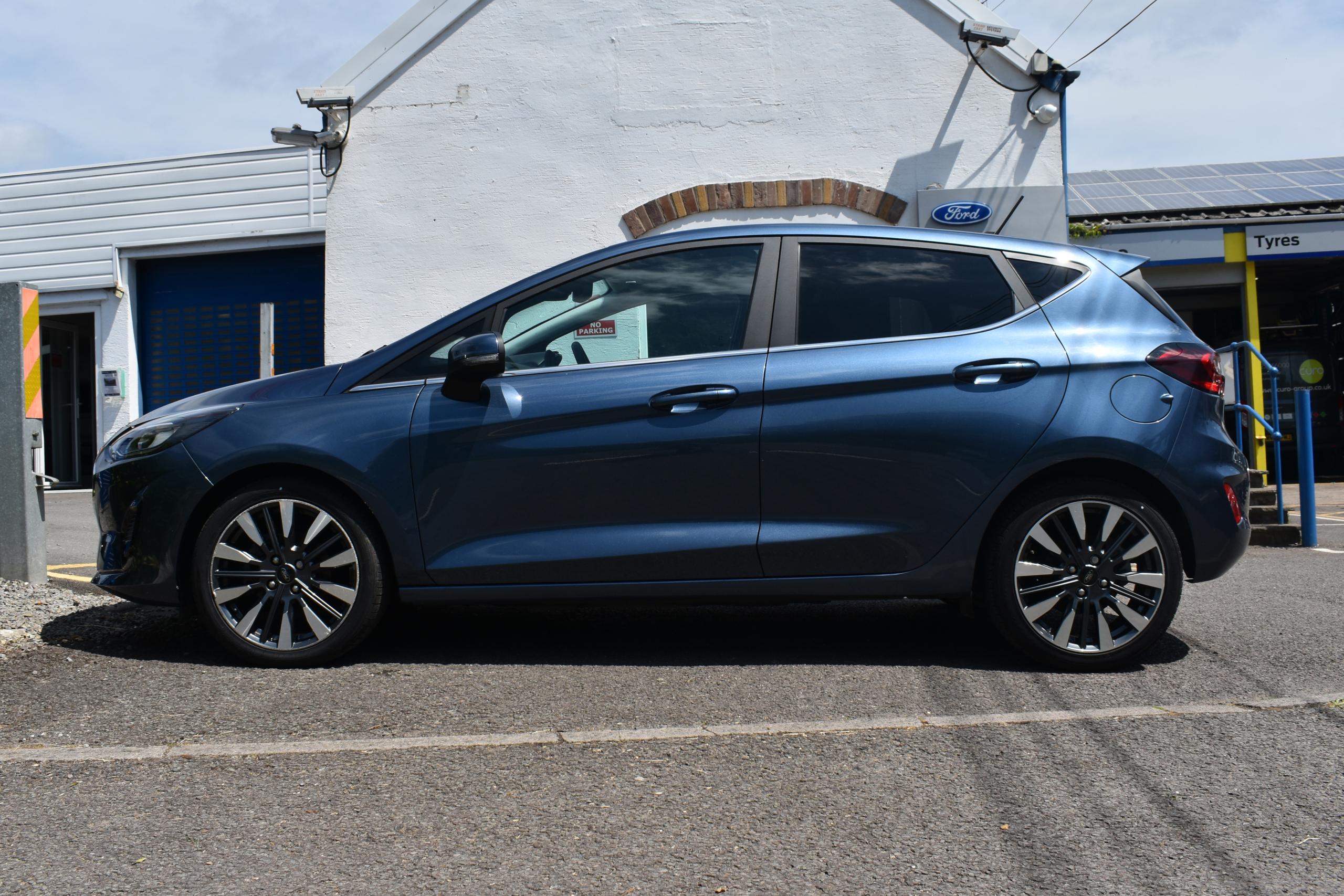 Used Ford FIESTA YL72AKK 14
