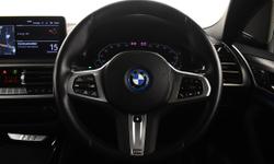 BMW iX3 Photo 8
