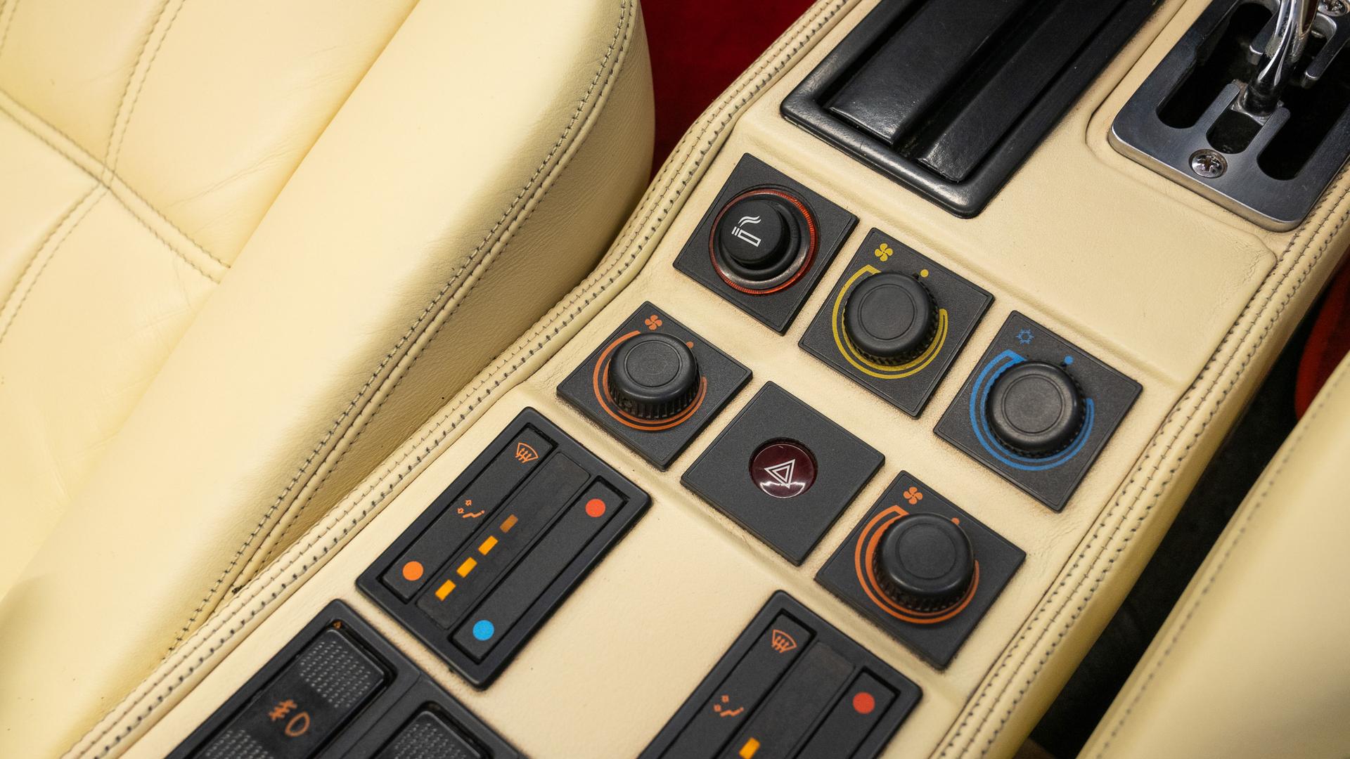 Ferrari 328 Photo dcce026e-8fe1-4d40-8b07-7ef6e2cd61f0.jpg