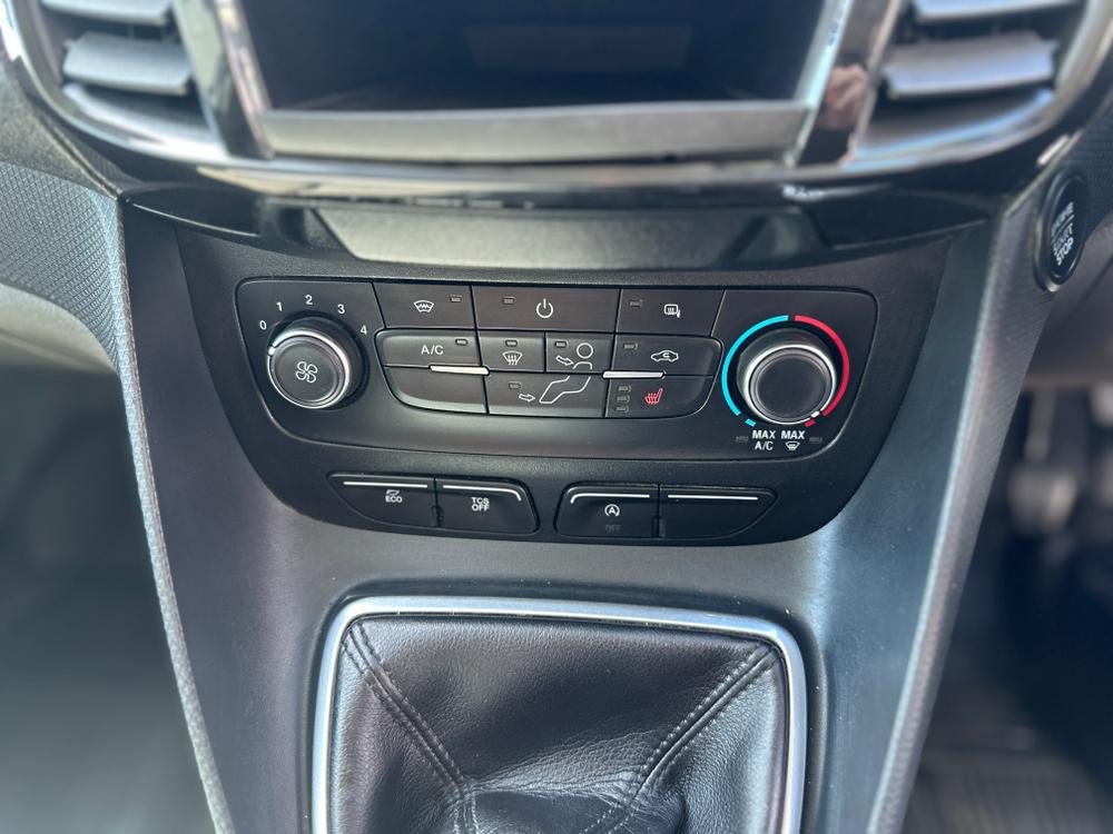 Ford Transit Connect Photo dcd898ba-60ed-4a08-9468-33ccf0bff467.jpg