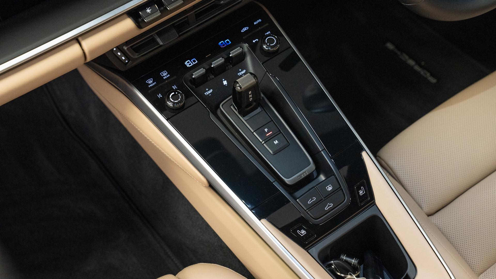 Porsche 911 Photo dcde0690-3315-4a48-8129-fb78a8d3f21a.jpg