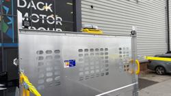 Mercedes-Benz Sprinter Photo 35
