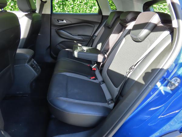 Used Vauxhall Grandland X LV69LSE 13