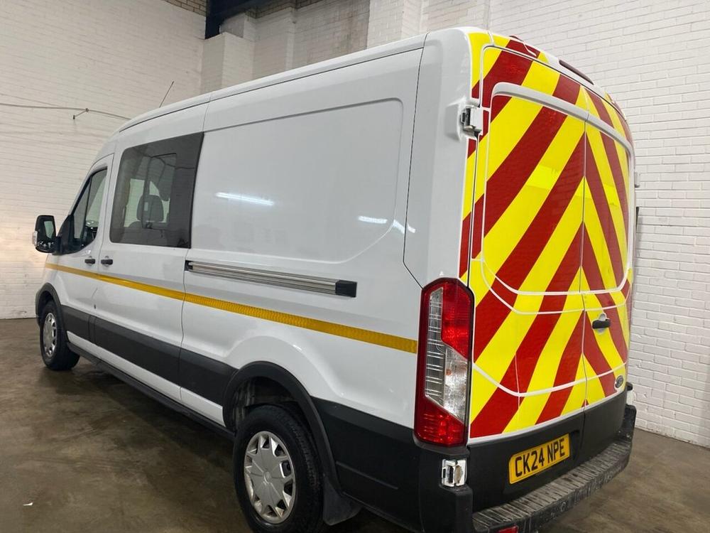 Ford Transit Photo dd030613-2c73-45e5-92c7-0c5d781d31bb.jpg
