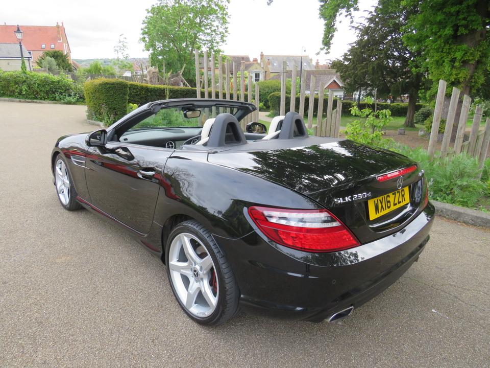 Mercedes-Benz SLK 2.1 SLK250d AMG Sport Convertible 2dr Diesel G-Tronic ...