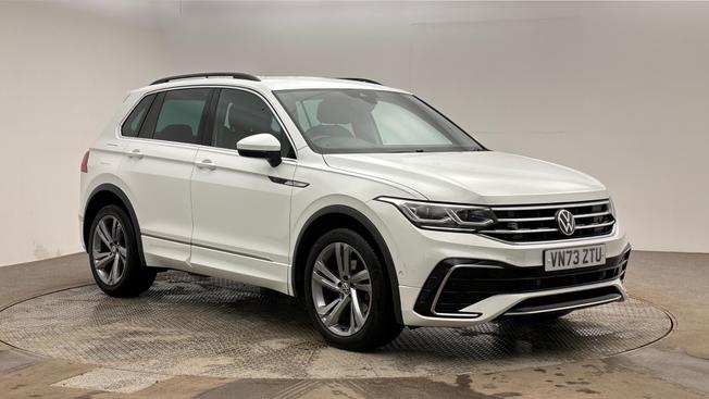 VOLKSWAGEN Tiguan Photo 1