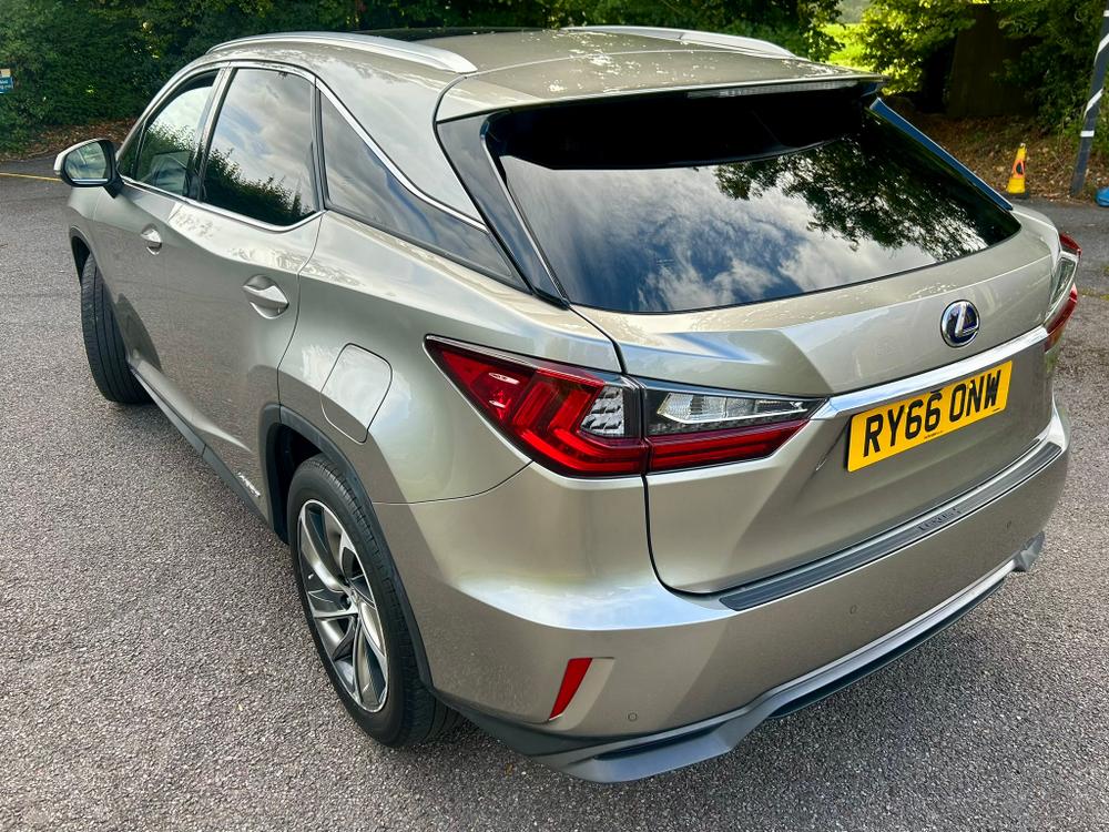 Used Lexus RX DIG8978 8