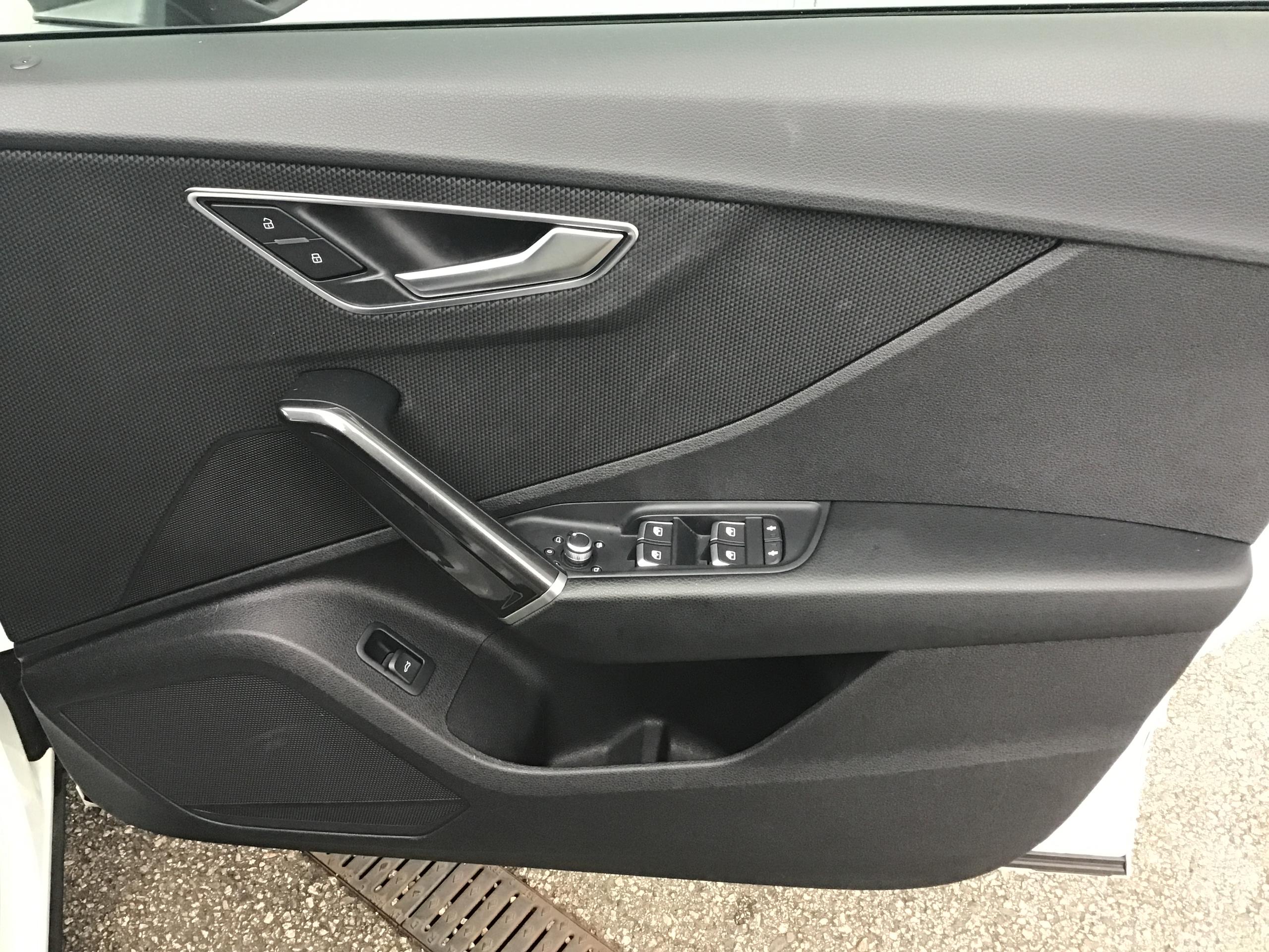 Audi Q2 Photo 17