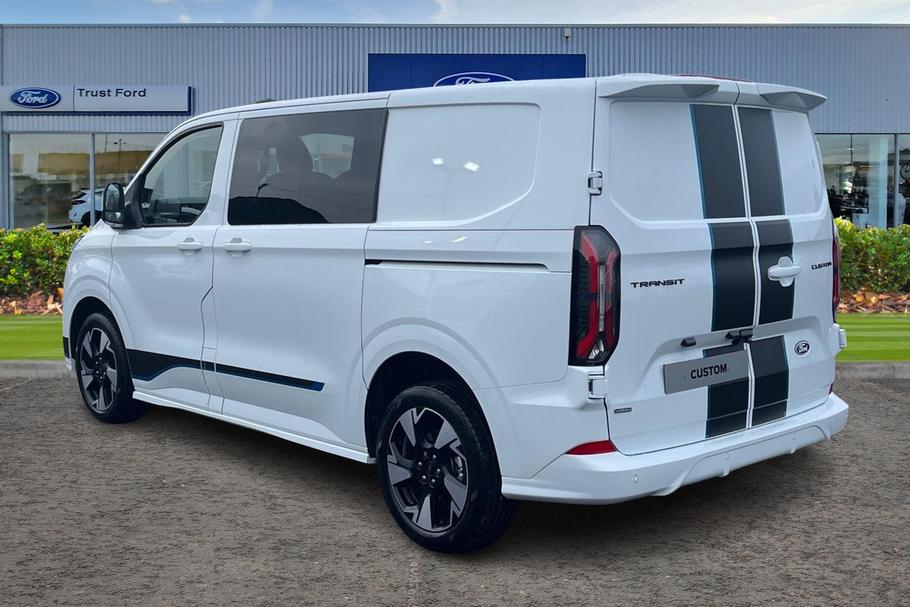 Used Ford TRANSIT CUSTOM L1DCIVPHEV06 2