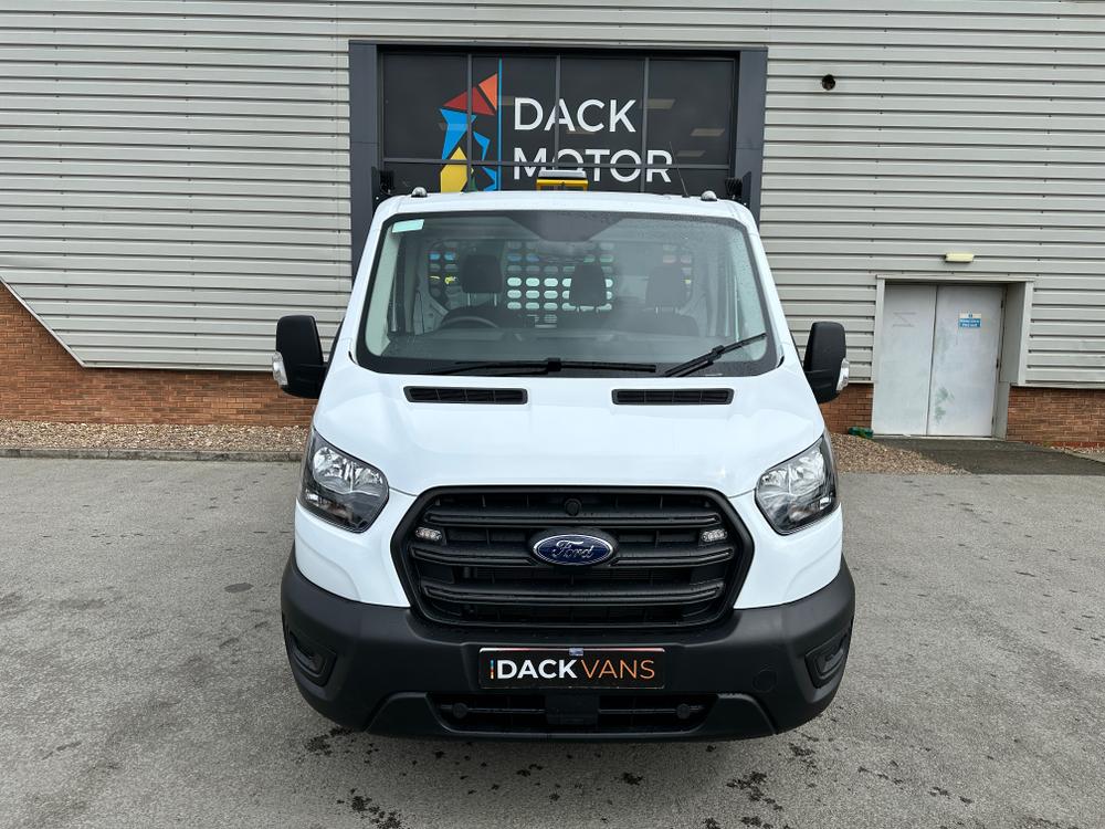 Ford Transit Photo dd336bf0-95aa-4d7f-895a-b4b573c97b76.jpg