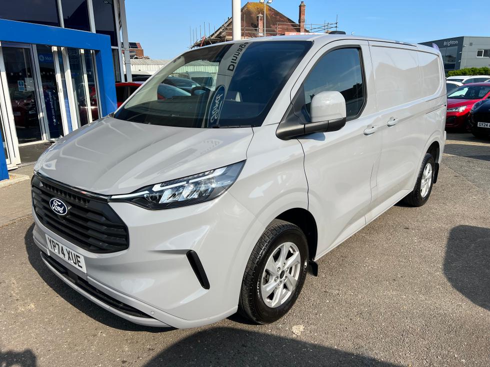 Ford Transit Custom Photo dd35a587-0c42-48cb-980a-57e9b89a3e73.jpeg