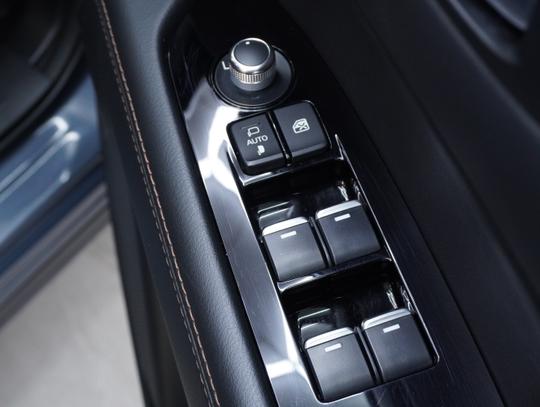 Mazda CX-5 Photo dd3638c7-7857-4ed0-8c8d-feae0e313f45.jpg