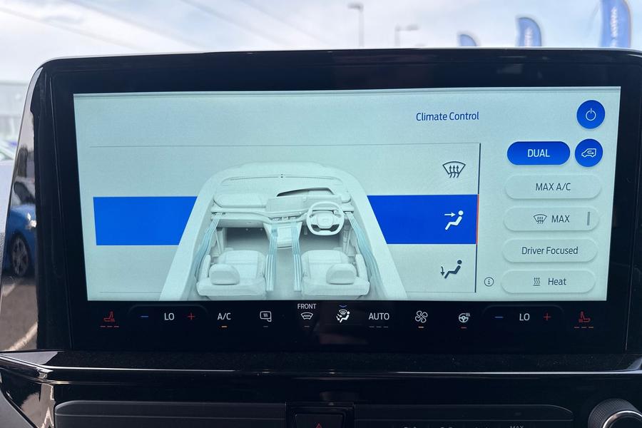 Ford TRANSIT CUSTOM Photo dd5f2b4d-343c-4c19-a40b-6d67c551233d.jpg