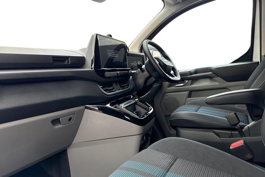 Used Ford TRANSIT CUSTOM L1DCIVSPORT7 4