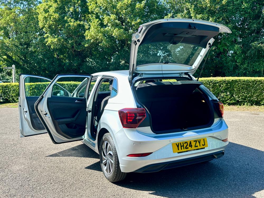 Used Volkswagen Polo YH24ZYJ 10