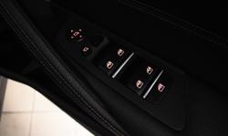 BMW 5 SERIES Photo 18