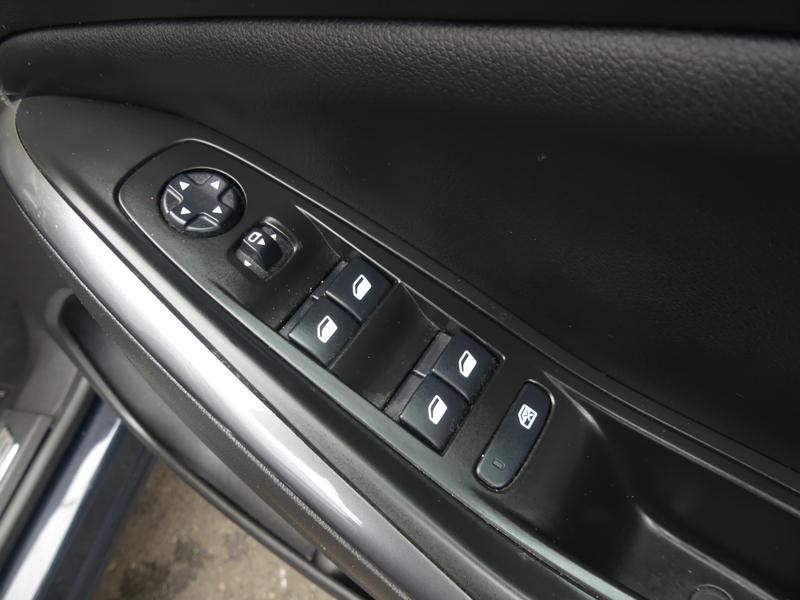 Vauxhall Grandland X Photo dd7d9f3d-f375-489b-83f0-028cc6cb21cb.jpg