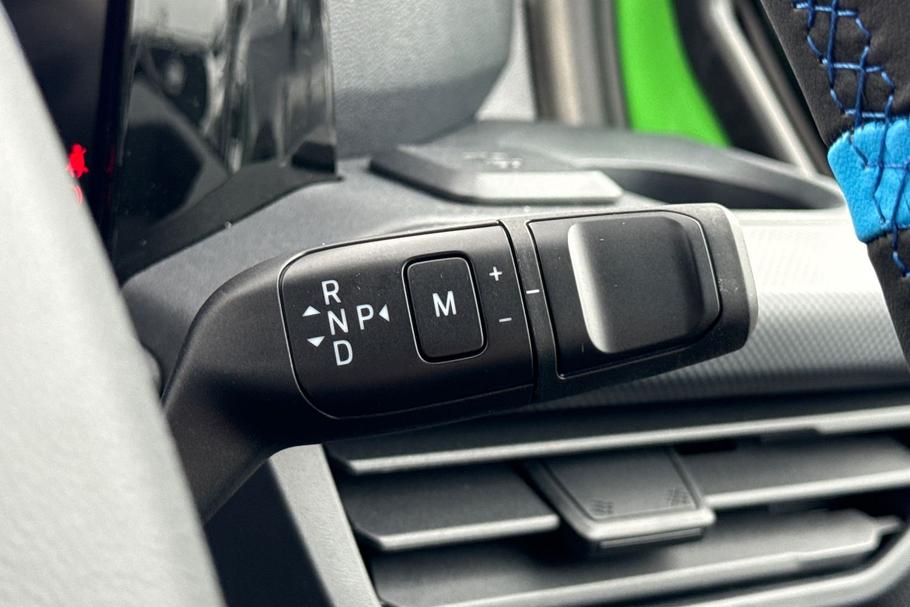 Used Ford TRANSIT CUSTOM L1DCIVMSRT11 30