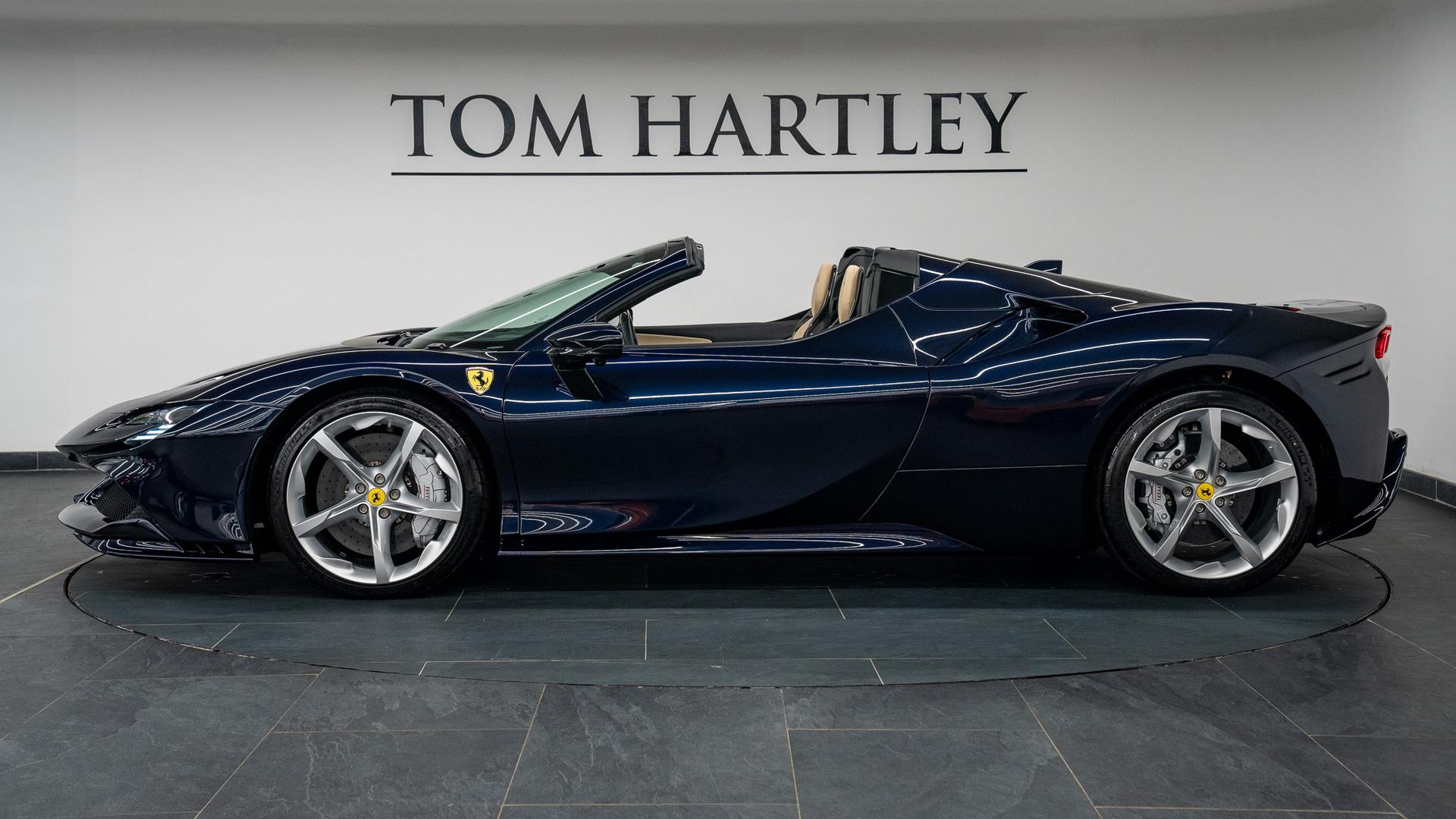 Ferrari SF90 Photo dd8e17c8-d408-4f1c-95ae-78c150d357dd.jpg