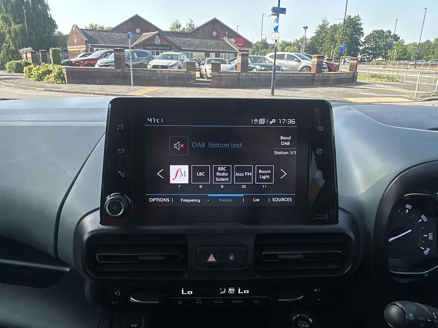 Citroen Berlingo Photo dd97e801-deea-4340-a2ca-6aa223378bf1.jpg