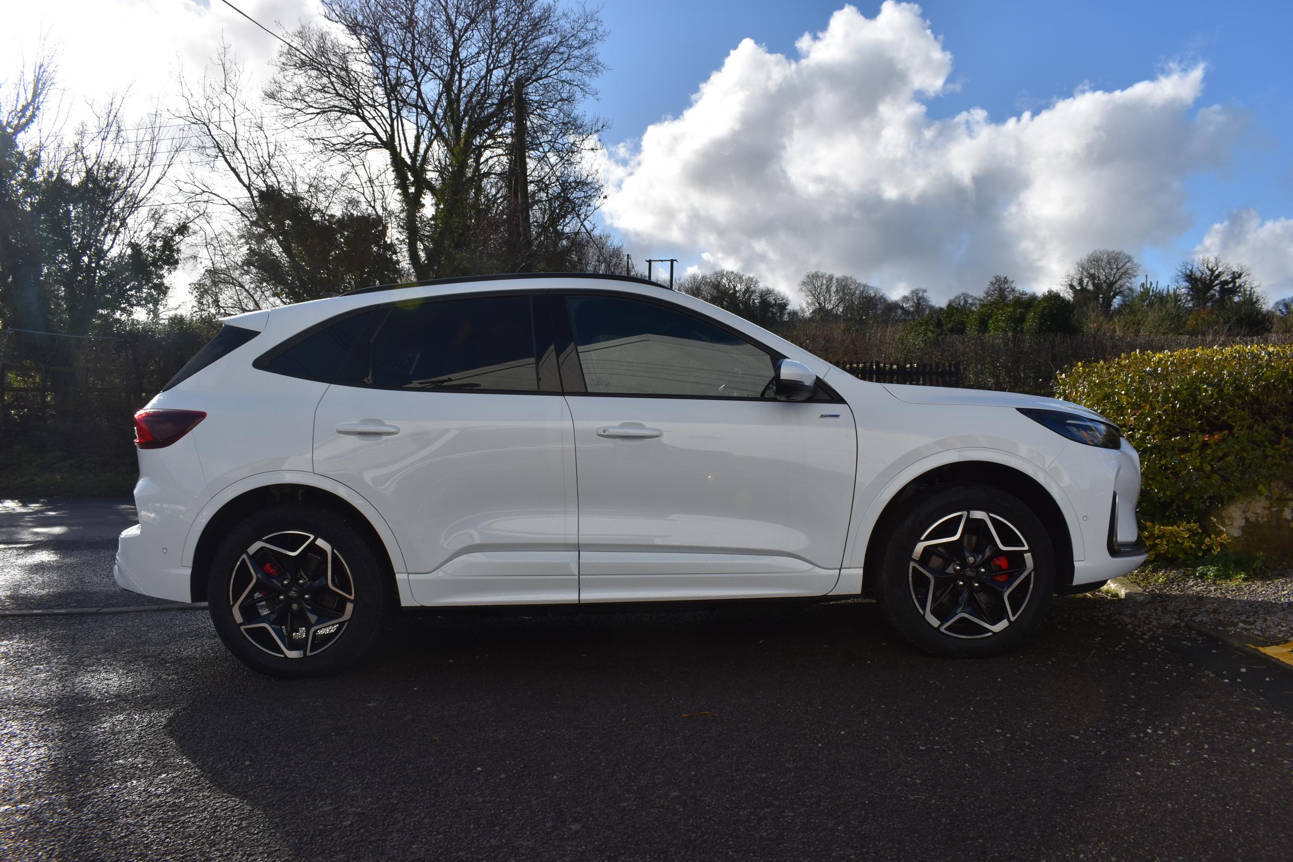 Used Ford KUGA EN74OPT 14