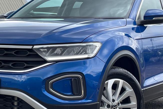 VOLKSWAGEN T-Roc Photo 46