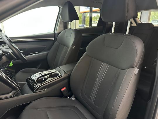Hyundai TUCSON Photo ddc7de0f-9347-4675-8def-1568bbbe5b12.jpg