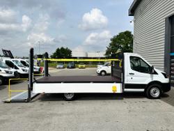 Ford Transit Photo 23