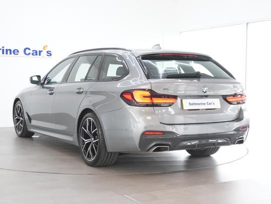 BMW 5 Series Photo ddd9230e-3531-40ee-a397-17d36f5578c7.jpg