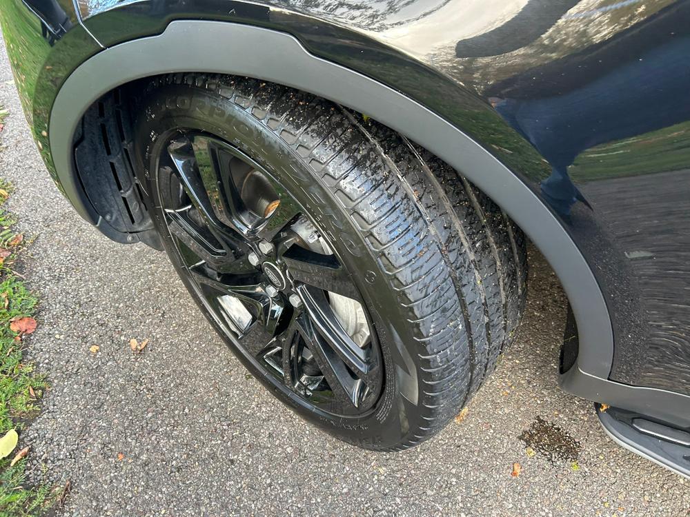 Used Land Rover Discovery YC24LPU 36