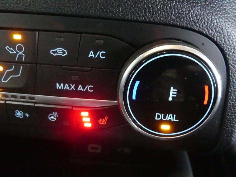 Ford Kuga Photo ddeda976-3364-4a68-ac3a-5d6e5f1a2d88.jpg